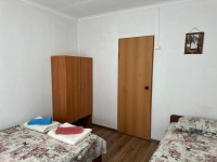 Гостевой дом ул. Агрба, 32 - номер Стандарт фото 4