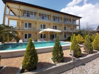 Алахадзы, ул. Пушкина, 12