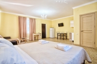 Мини-гостиница «Лето» - номер Семейный люкс