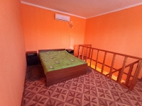 Мини-гостиница «Абхазский дворик» - номер Семейный 4х местный 2х этажный фото 7