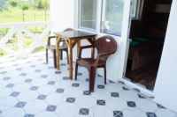 Гостевой дом «Орлиный берег» - номер Стандарт 4-х местный с балконом №4 фото 5