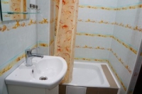 Гостевой дом «Орлиный берег» - номер Стандарт 4-х местный с балконом №4 фото 4