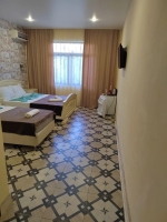 Гостевой дом «Family» - номер Люкс без балкона 1 этаж