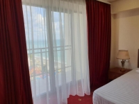 Отель «Grand hotel Abkhaziya» (Гранд отель Абхазия) - номер Люкс улучшенный с 1 двуспальной кроватью фото