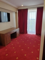 Отель «Grand hotel Abkhaziya» (Гранд отель Абхазия) - номер Люкс улучшенный с 1 двуспальной кроватью фото 3