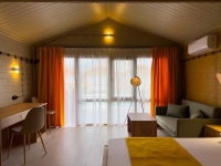 Гостевой дом «Sandy House» - номер Коттедж Люкс