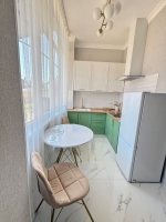 Сухум 2Х комнатная квартира ул. Ардзинба, 29 фото