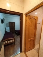 Гостевой дом «У Алины» - номер Стандарт 4-х местный фото 5