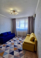 Гагра, ул. Саят-Нова, 42/8