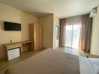 Отель «Корона Абхазии» - номер Повышенной комфортности 2-х местный