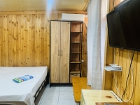 Частный дом «Елена» , море за калиткой - номер Стандарт 4-х местный фото