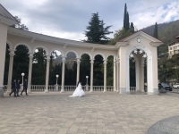 Колоннада в Гагре