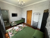 Гостевой дом «У Марины» - номер Стандарт 3-х местный фото 8