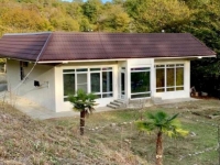 Пицунда, ул. Золотая бухта, 11