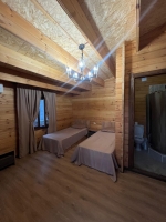 Гостевой дом 1-й тупик ул. Мушни Хварцкия, 8 - номер Коттедж 2