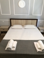 Отель «Голден Гагра» - номер Стандарт с двуспальной кроватью фото 2