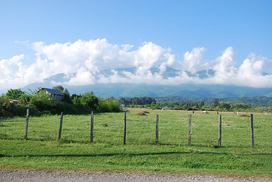 вид на горы по дороге в Алахадзы