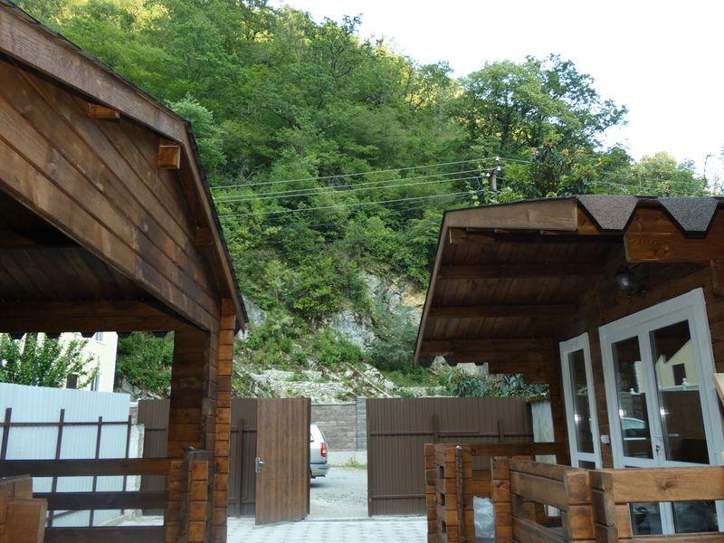 домики в Старой Гагре