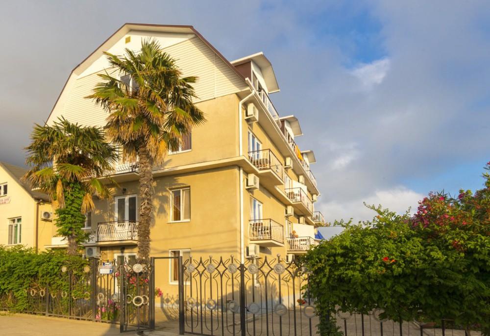 гостиница Морская в Гагре